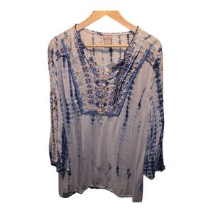 Chico's Sz. Xlarge White/blue Tye Die Blingy Blouse